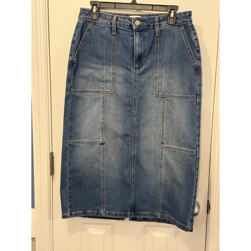 time and tru denim Midi Skirt‎ Size 6 Classic Casual Minimalist Pockets Modest